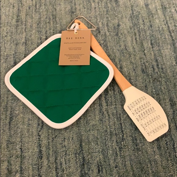 SPATULA & POTHOLDER IRISH RAE DUNN - Picture 2 of 5